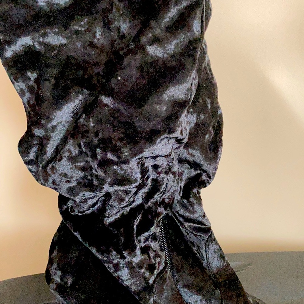 Woman Boots(FOR SERIOUS BUYERS ONLY!)
